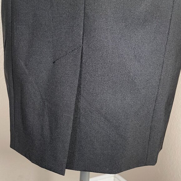 Ann Taylor Black Sleeveless Dress with Ruffle Neckline, Size 8P EUC - Picture 6 of 9